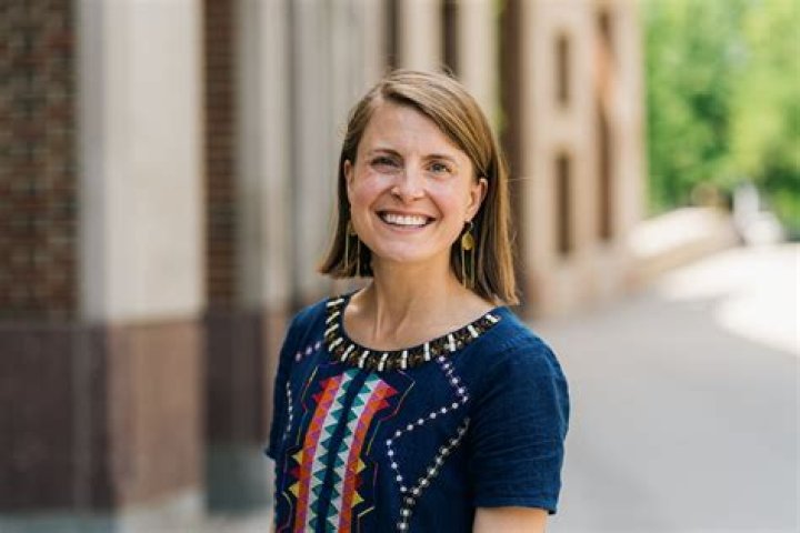 Abigail Doolittle – Celebsgraphy